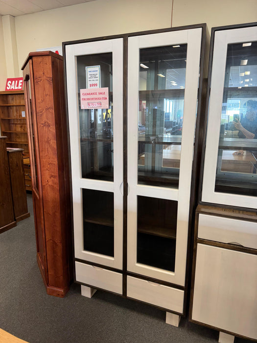 Parkland 2Dr/2Drw Display Cabinet