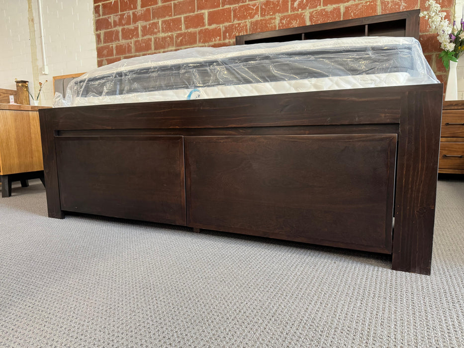 Malaga 3 Piece Queen Bed Package - Direct Furniture Warehouse