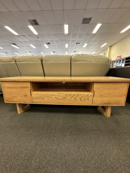 Oak 2Dr/1Drw TV Unit - Direct Furniture Warehouse