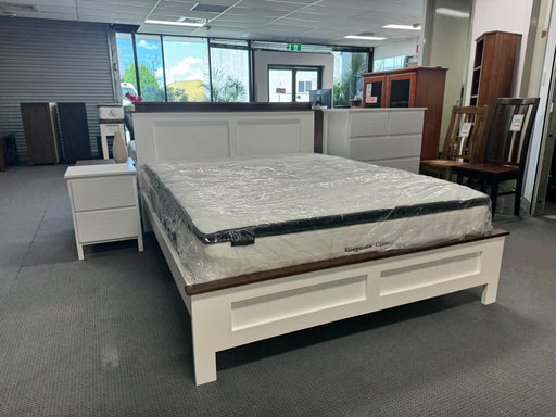 Townsville 3 Piece Queen Package - Direct Furniture Warehouse