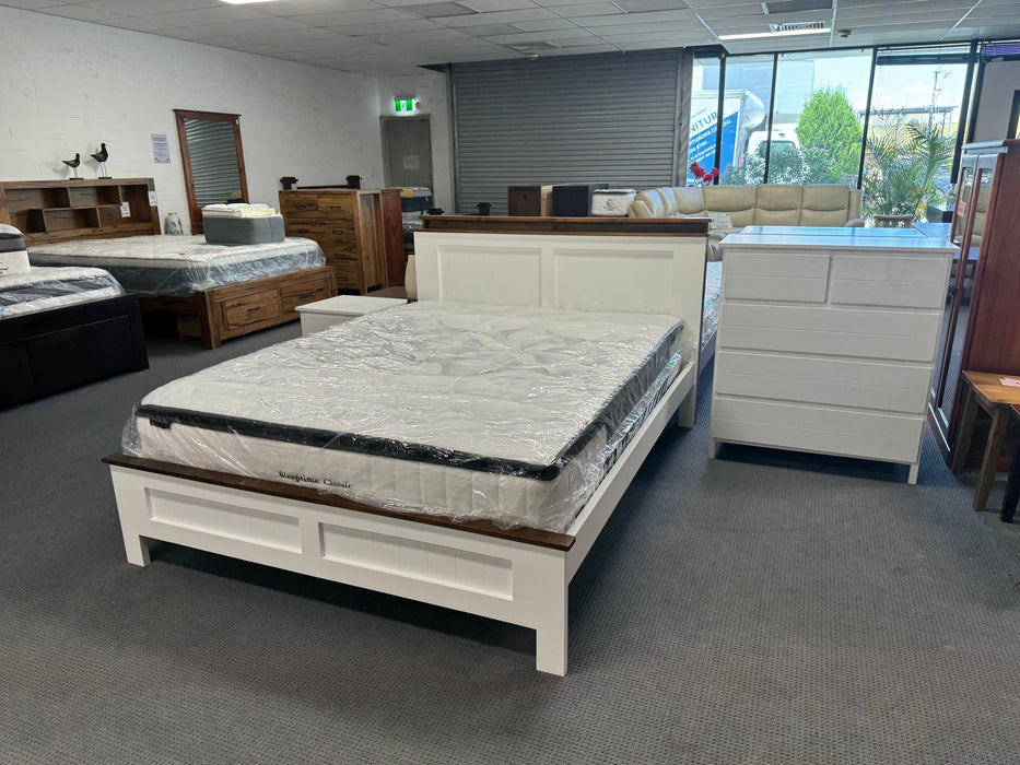 Townsville 4 Piece Queen Package - Direct Furniture Warehouse