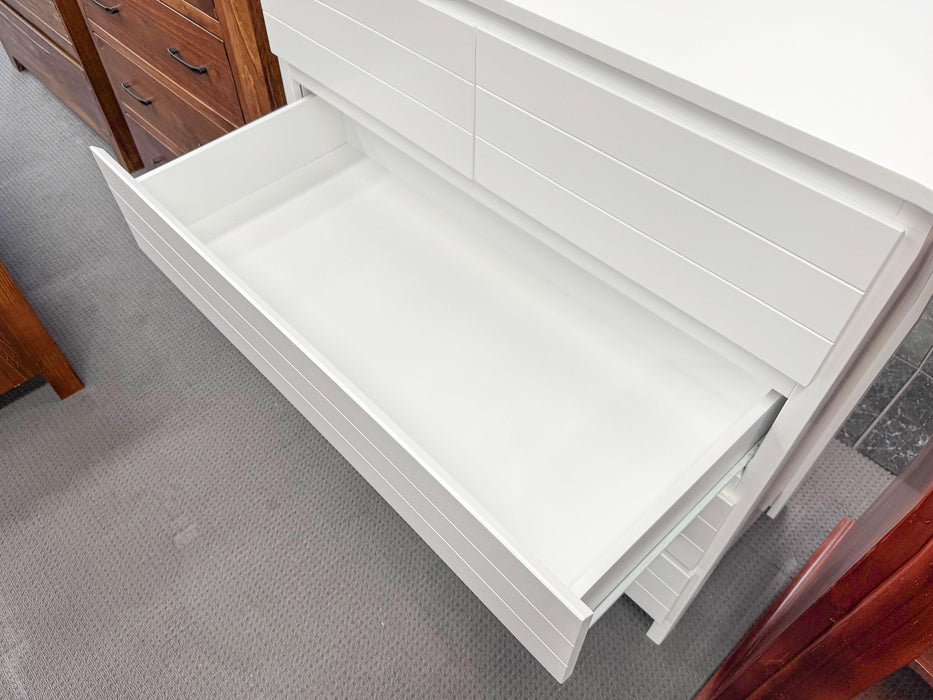 Townsville 5 Drw Tall Chest - Direct Furniture Warehouse
