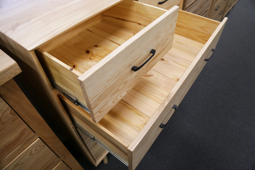 Ash 5 Drw Tall Chest