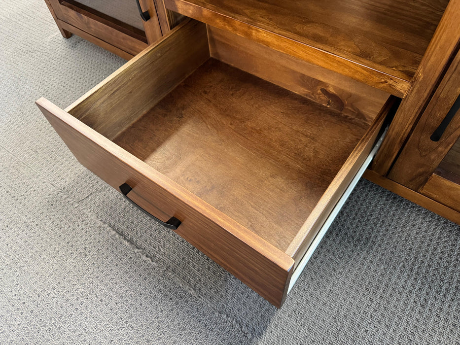 Albany 2Dr/1Drw TV Unit (1.6M)