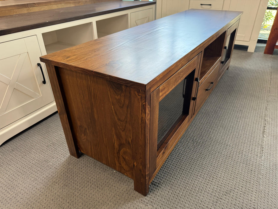 Albany 2Dr/1Drw TV Unit (1.6M)