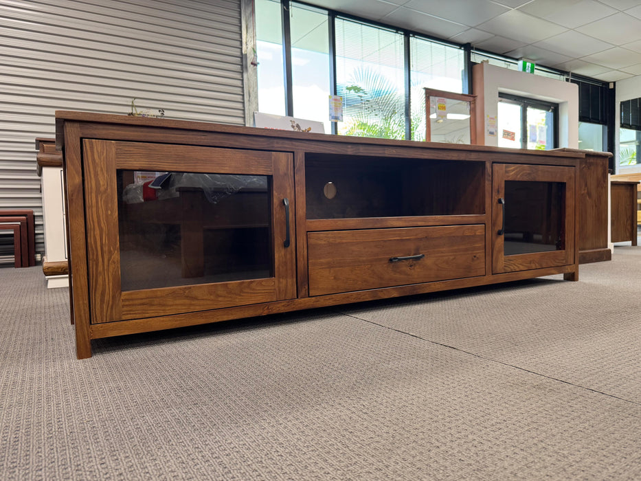 Albany 2Dr/1Drw TV Unit (1.8M)