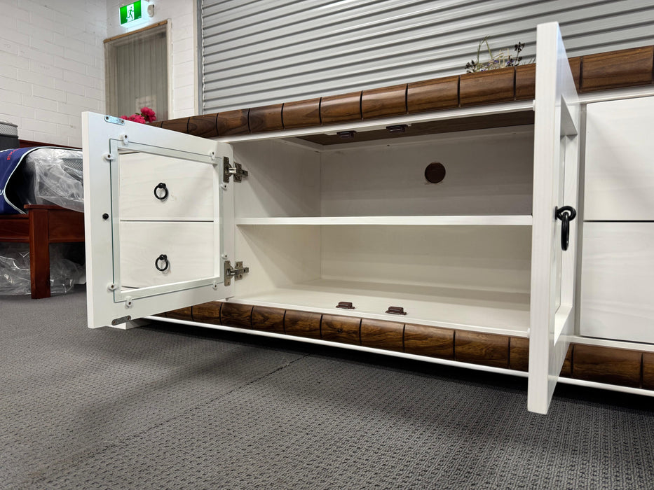 Anne 2Dr/4Drw TV Unit (1.8M)