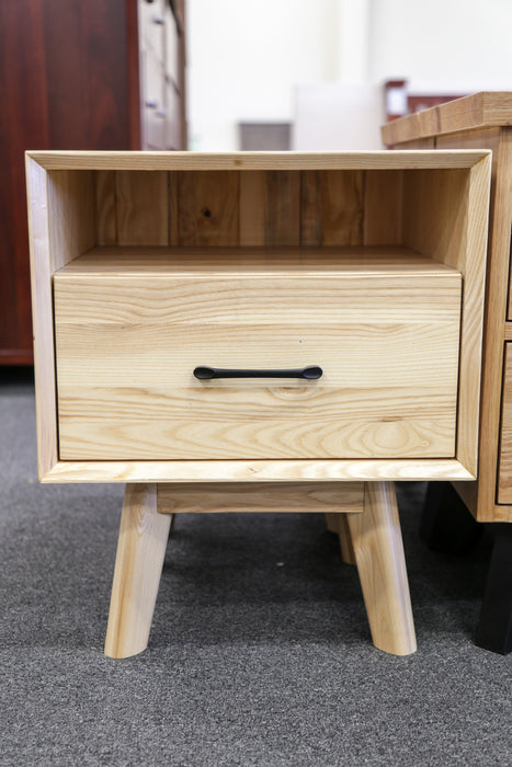 Ash 1 Drw Bedside (Clearance)