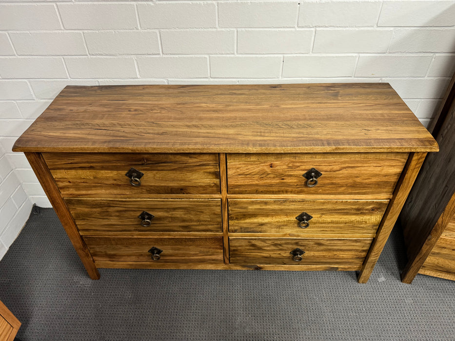 Denmark 6 Drw Low Chest