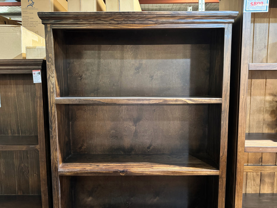 Donnel Tall Bookcase (Medium)