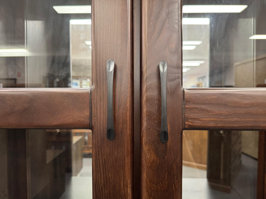 Donnel 2Dr/2Drw Display Cabinet