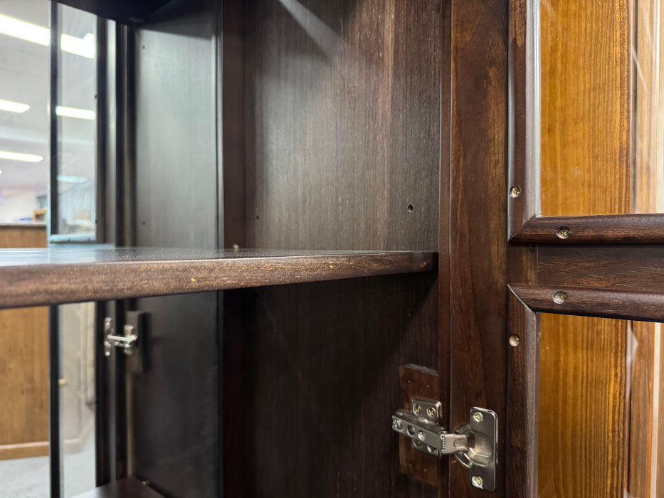 Donnel 2Dr/2Drw Display Cabinet