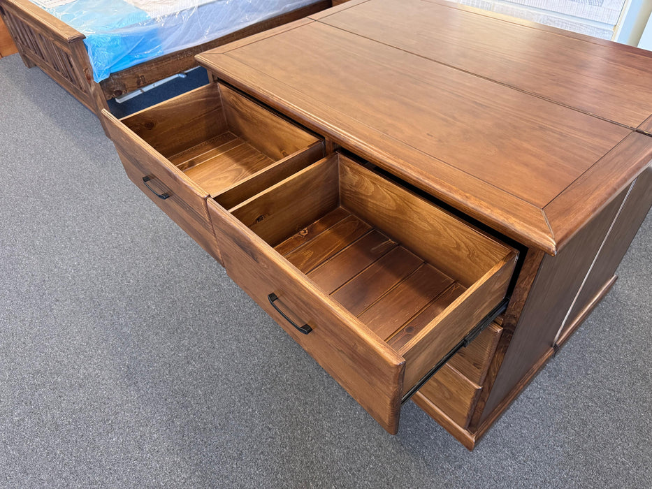 Donnel 6 Drw Low Chest