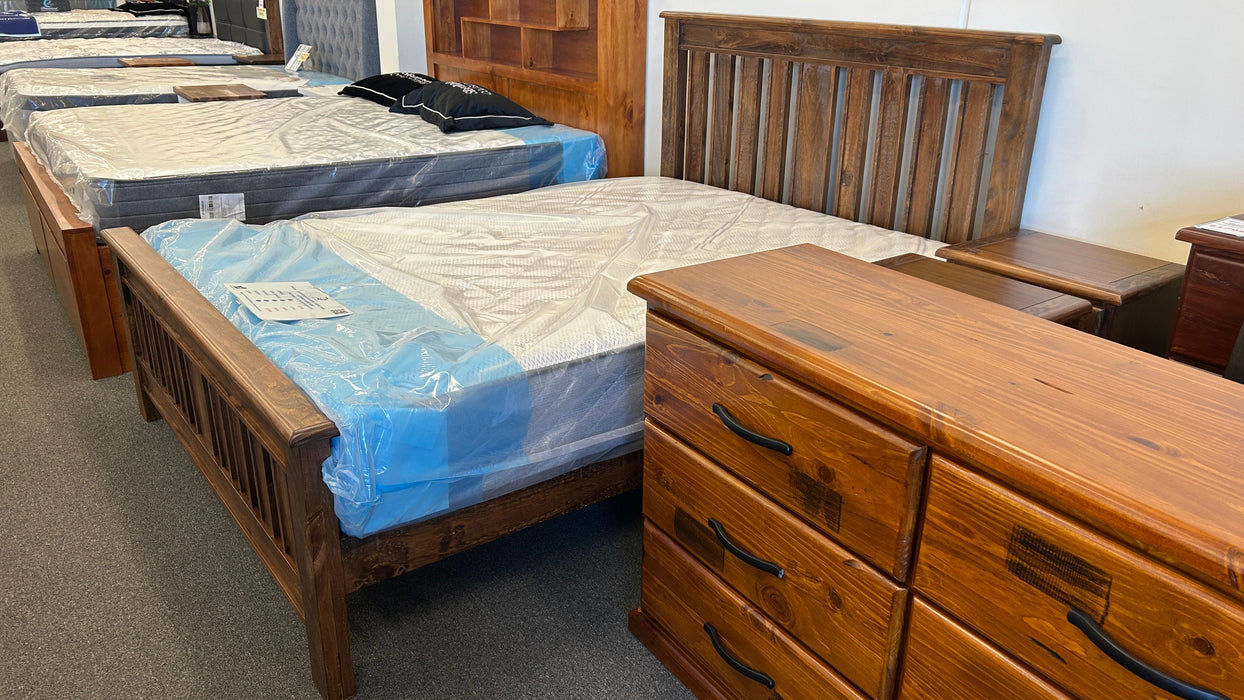 Donnel Queen Bed