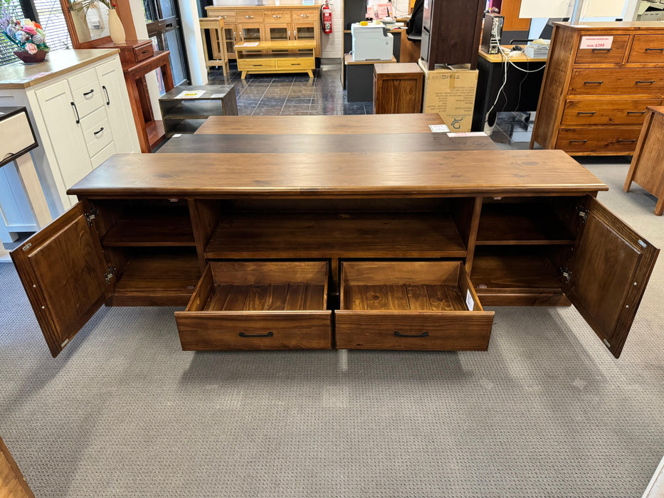 Donnel 2Dr/2Drw TV Unit (2.2M)