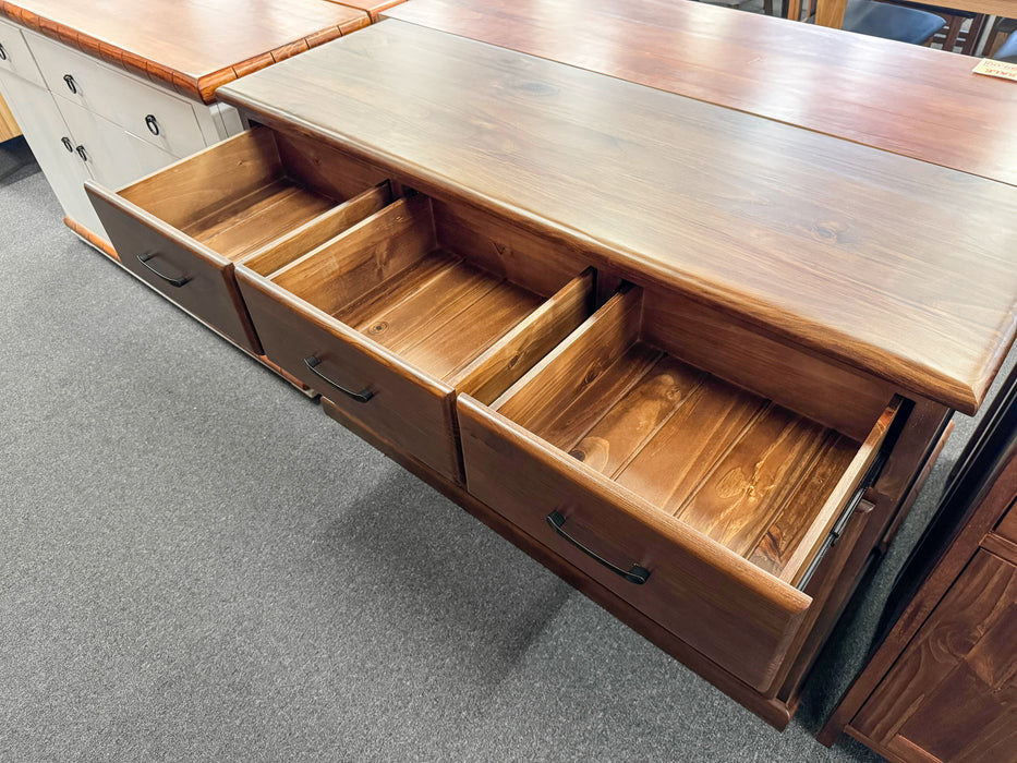 Donnelly 3Dr/3Drw Buffet