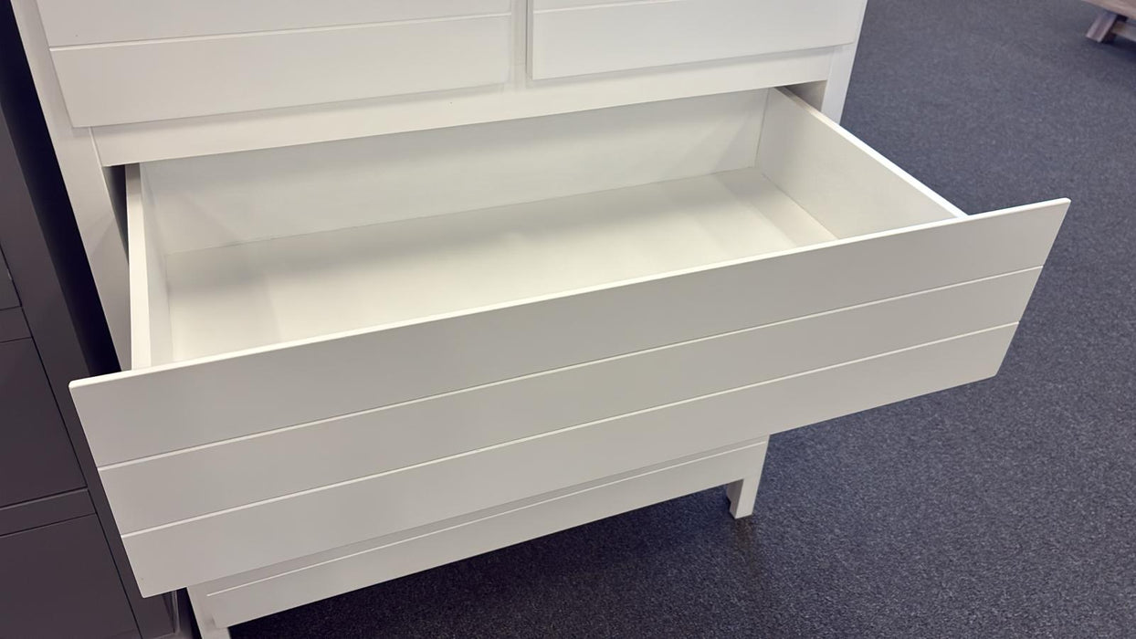 Townsville 5 Drw Tall Chest (850W)