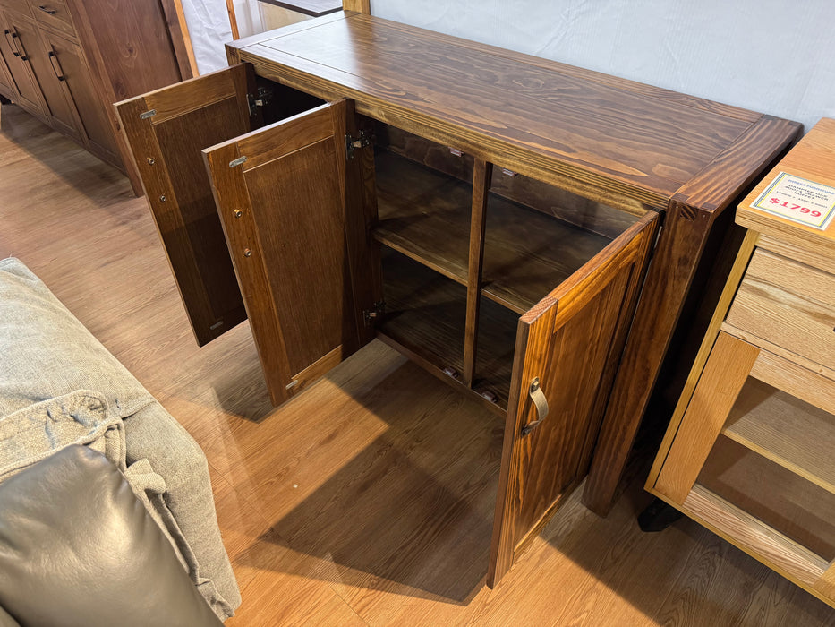 Geelong 3 Door Buffet