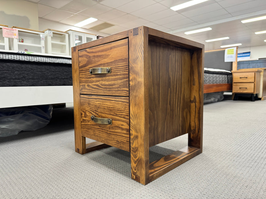 Geelong 2 Drw Bedside Table