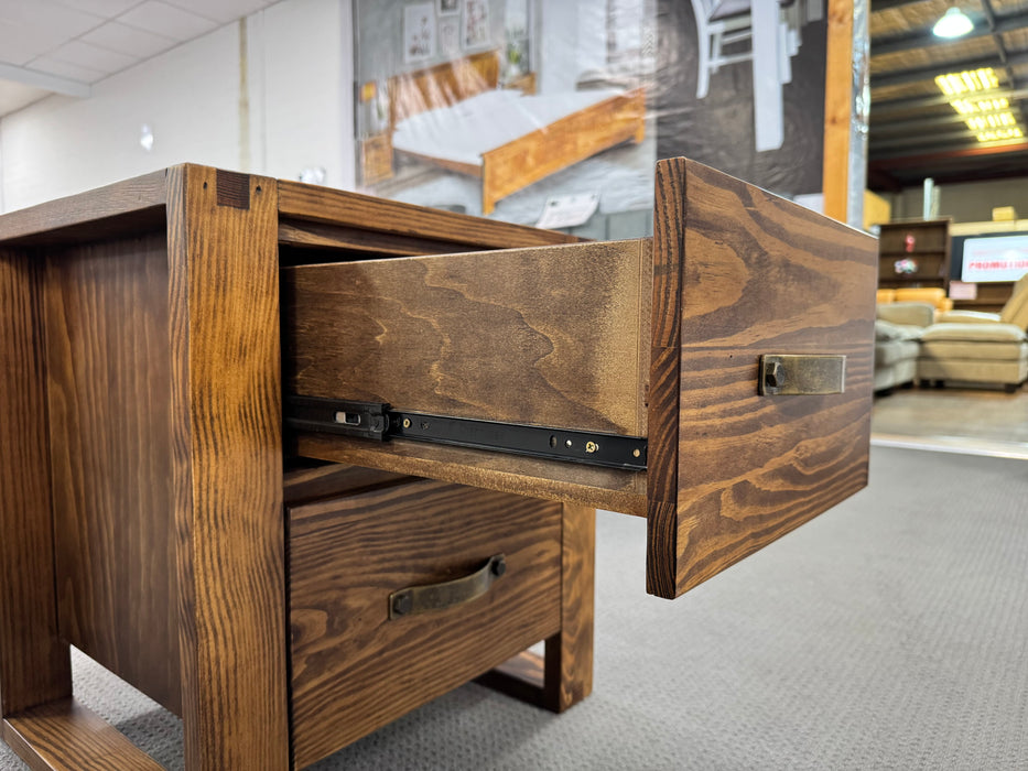 Geelong 2 Drw Bedside Table