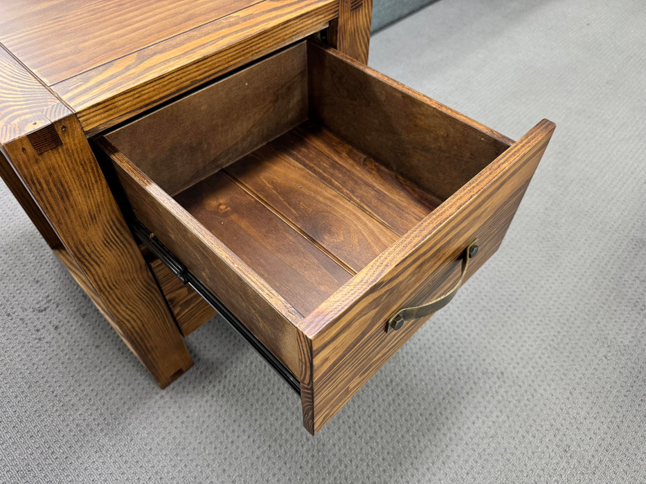 Geelong 2 Drw Bedside Table