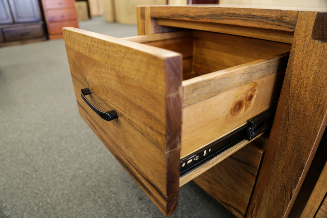 Geelong 2 Drw Bedside Table