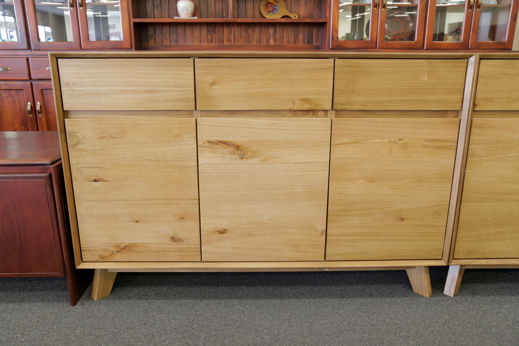 Granville Vic Ash 3DR/3DRW Buffet