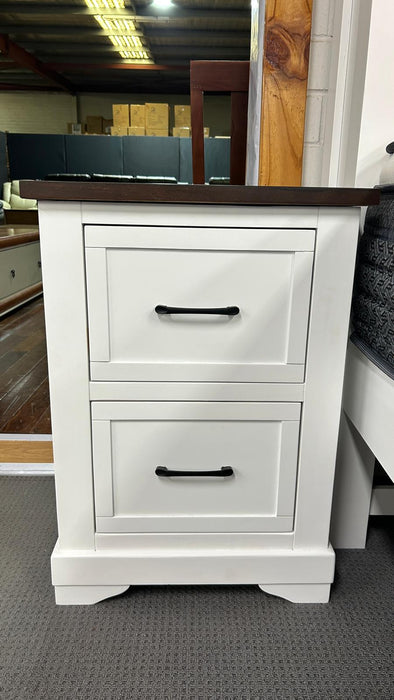 Hamilton 2 Drw Bedside Table