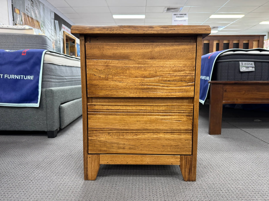 Harvey 2 Drw Bedside Table (Antique Oak)