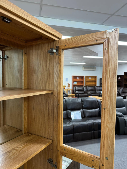 Oak Dampier 2Dr/2Drw Display Cabinet