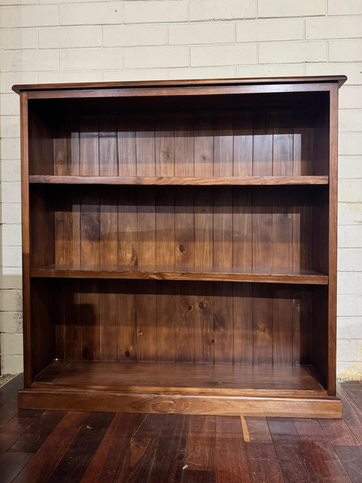 Donnel Bookcase (Medium)