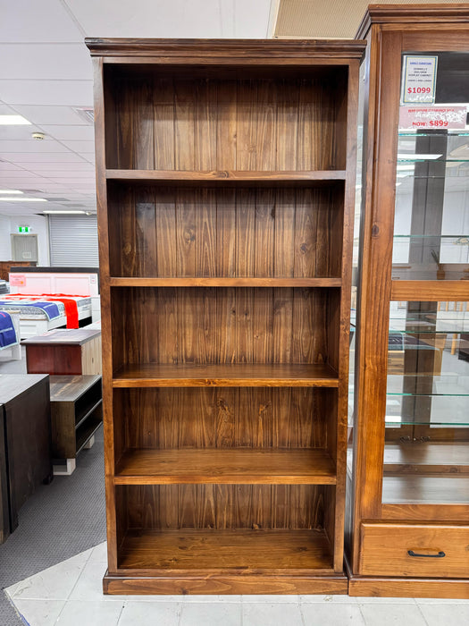 Donnel Tall Bookcase (Medium)