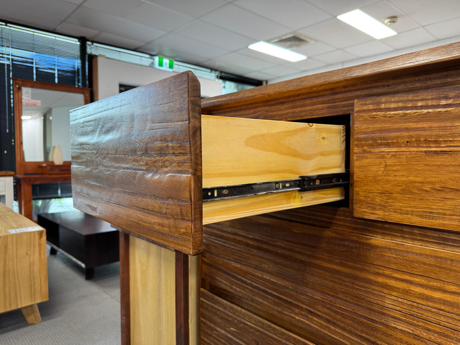 Harvey 5 Drw Tall Chest
