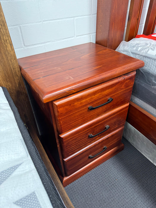Donnelly 3 Drw Bedside Table (500W) (Black Andi Handle)