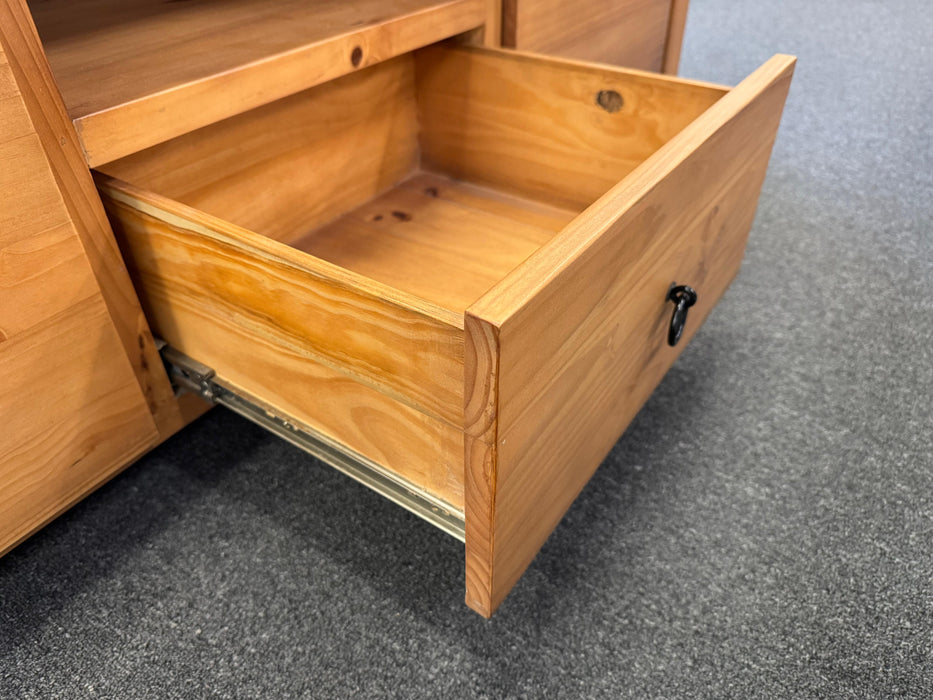 Pine Sydney 2Dr/1Drw TV Unit