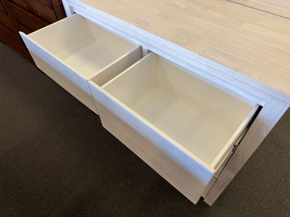 Palmers 7 Drw Tall Chest