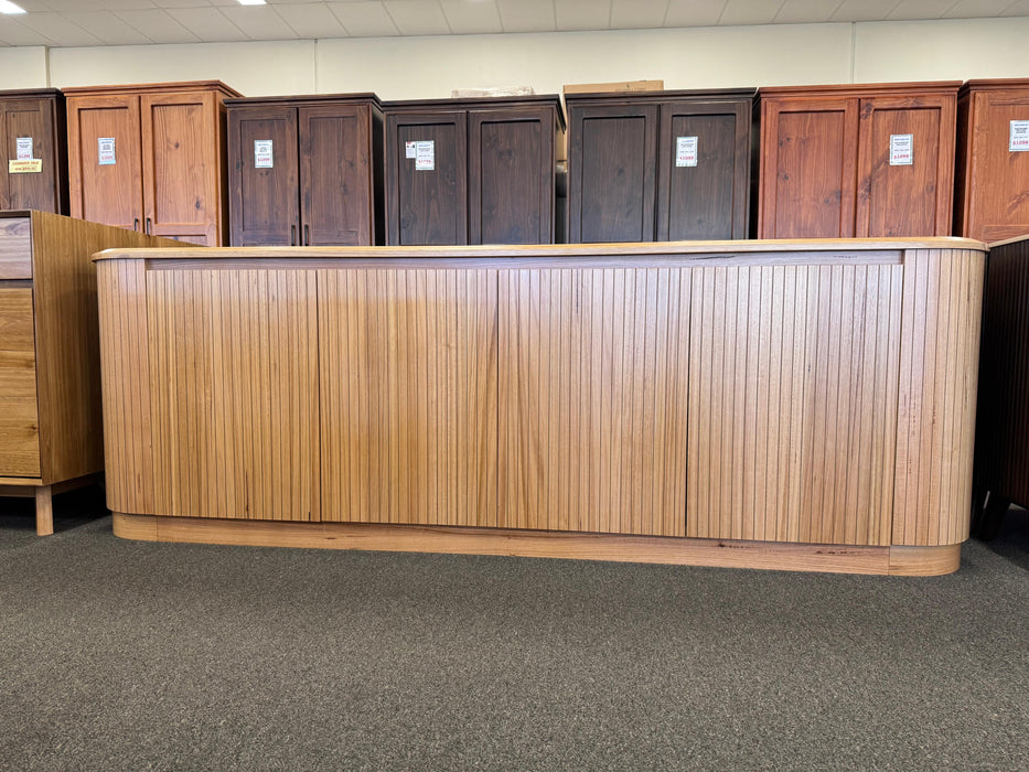 Alana 4Dr Buffet (NZ Ash)