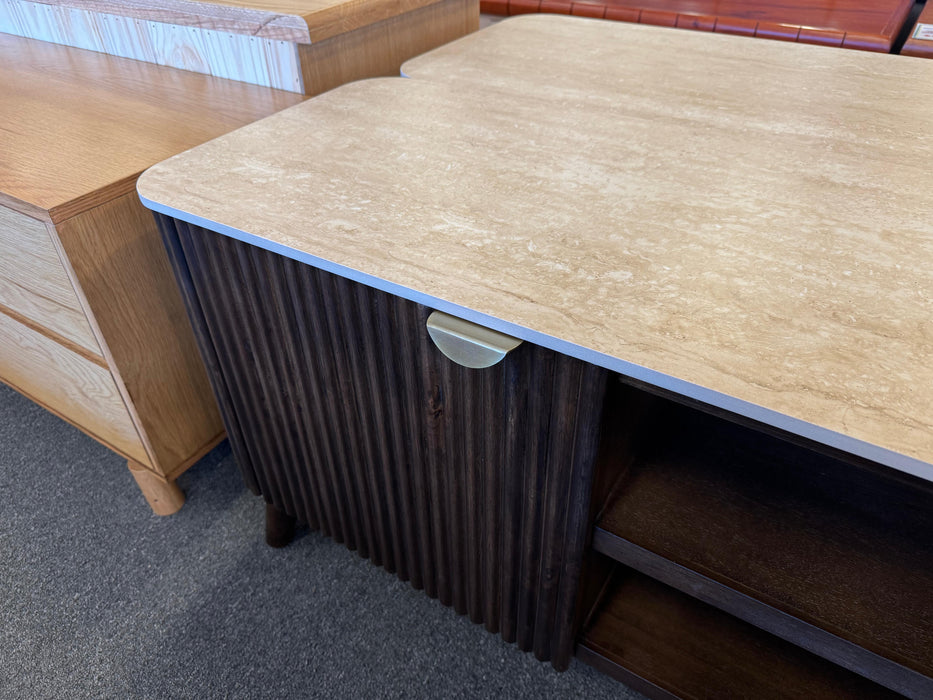 Colt 2 Dr TV Unit