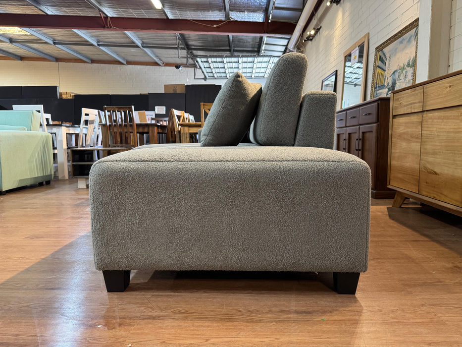 Jessica Fabric Sectional Sofa