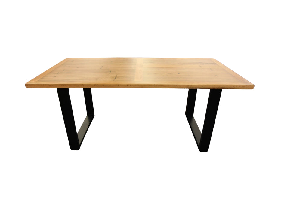 Lynwood Chestnut 1800 Dining Table (clearance)