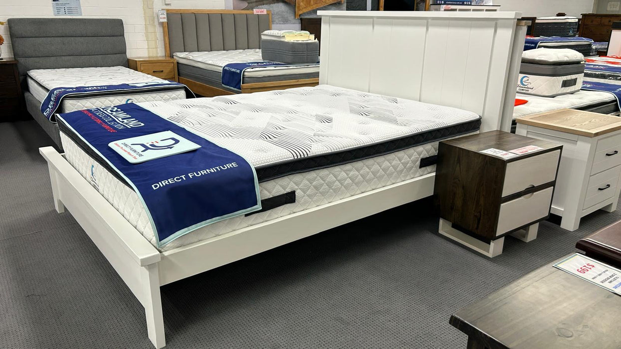 Monty Queen Bed