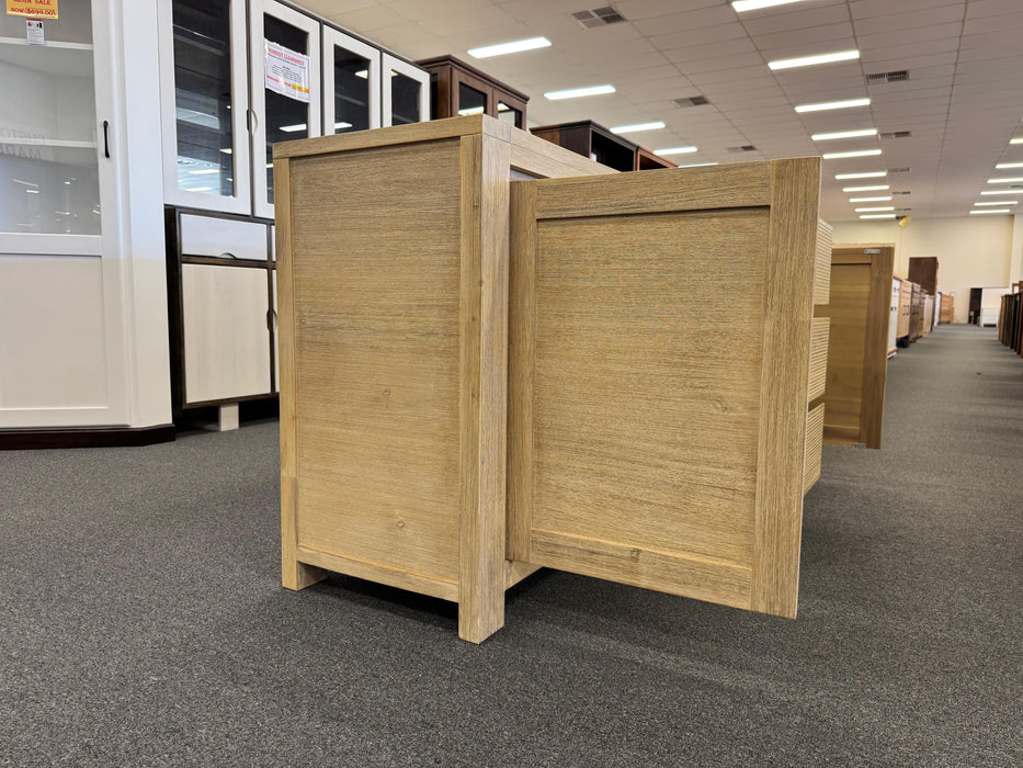 Nellie 2Dr/3Drw Buffet