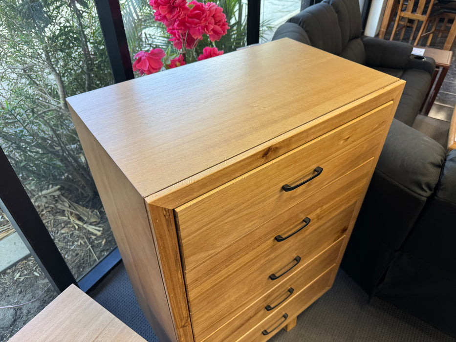 Nico 5 Drw Tall Chest