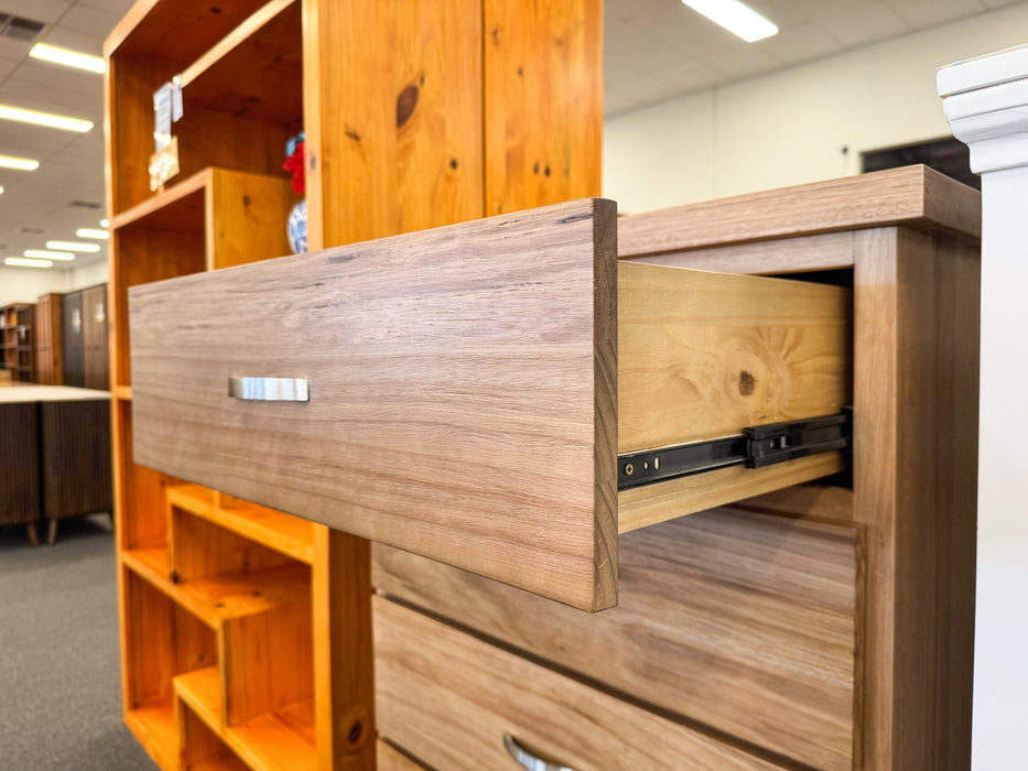 Parker 5 Drw Tall Chest
