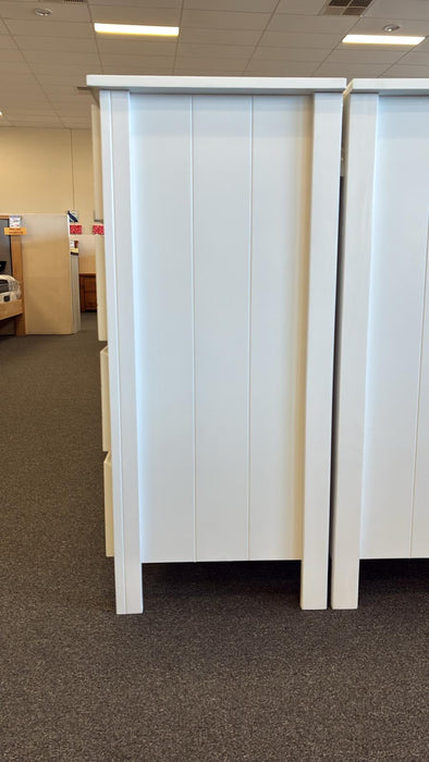 Townsville 5 Drw Tall Chest (850W)