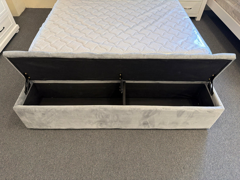 Vibe Fabric Bed with Storage Blanket Box
