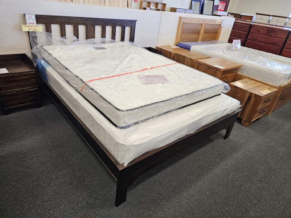 Adela Queen Bed (clearance)