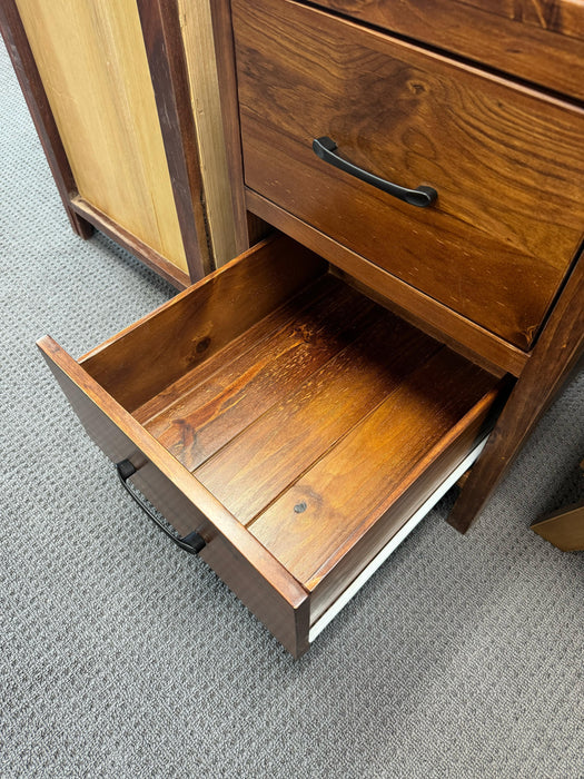 Albany 4 Piece Queen Package - Direct Furniture Warehouse
