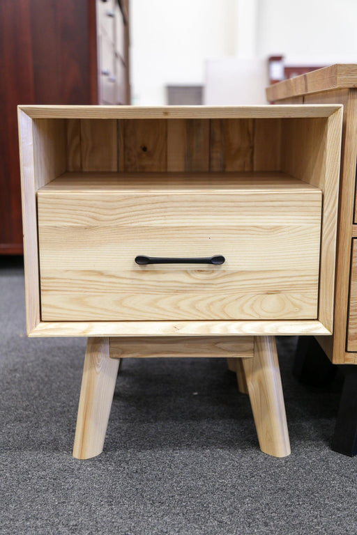 Ash 1 Drw Bedside - Direct Furniture Warehouse