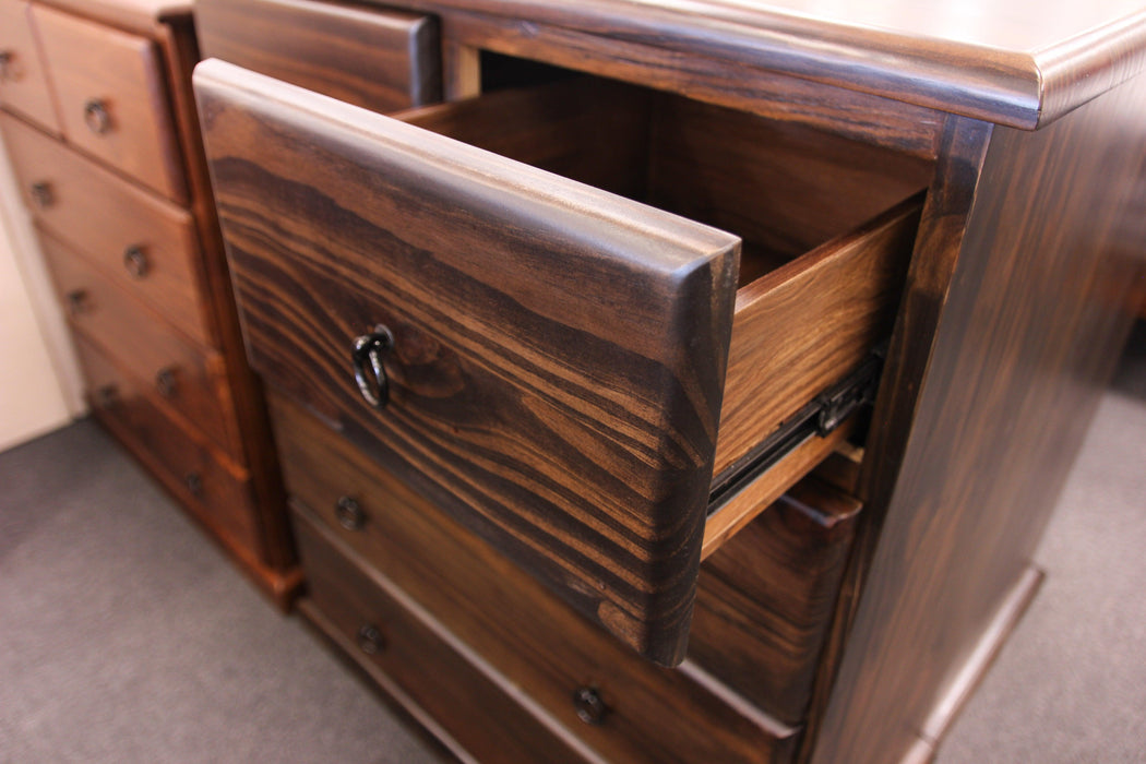 Crescent 5 Drw Chest - Direct Furniture Warehouse